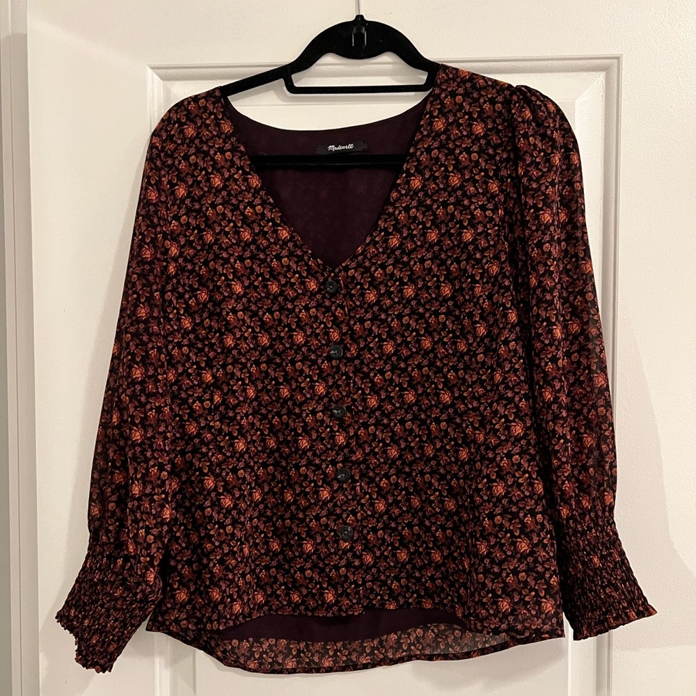 Georgette smocked-cuff blouse in Orchard Floral